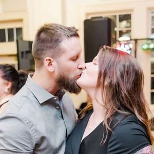 Meet your Posher, Cherish